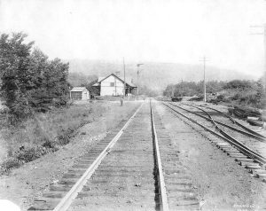L&N depot along the line, Reid's Station era